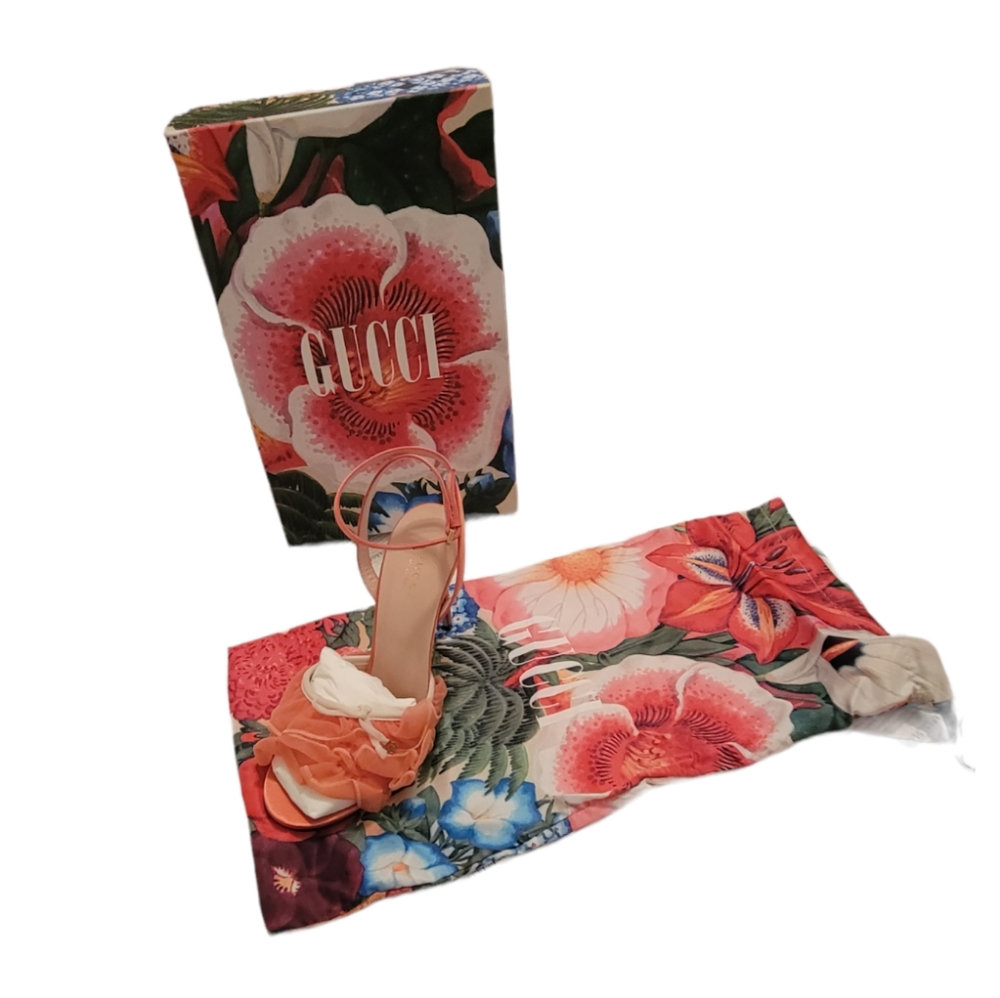 SOLD GUCCI NEW Tulle Ruffle Slingback Peach Heels Size 38 - Picture 7 of 9